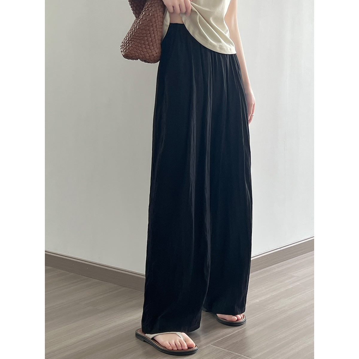 Thin loose fitting casual pants