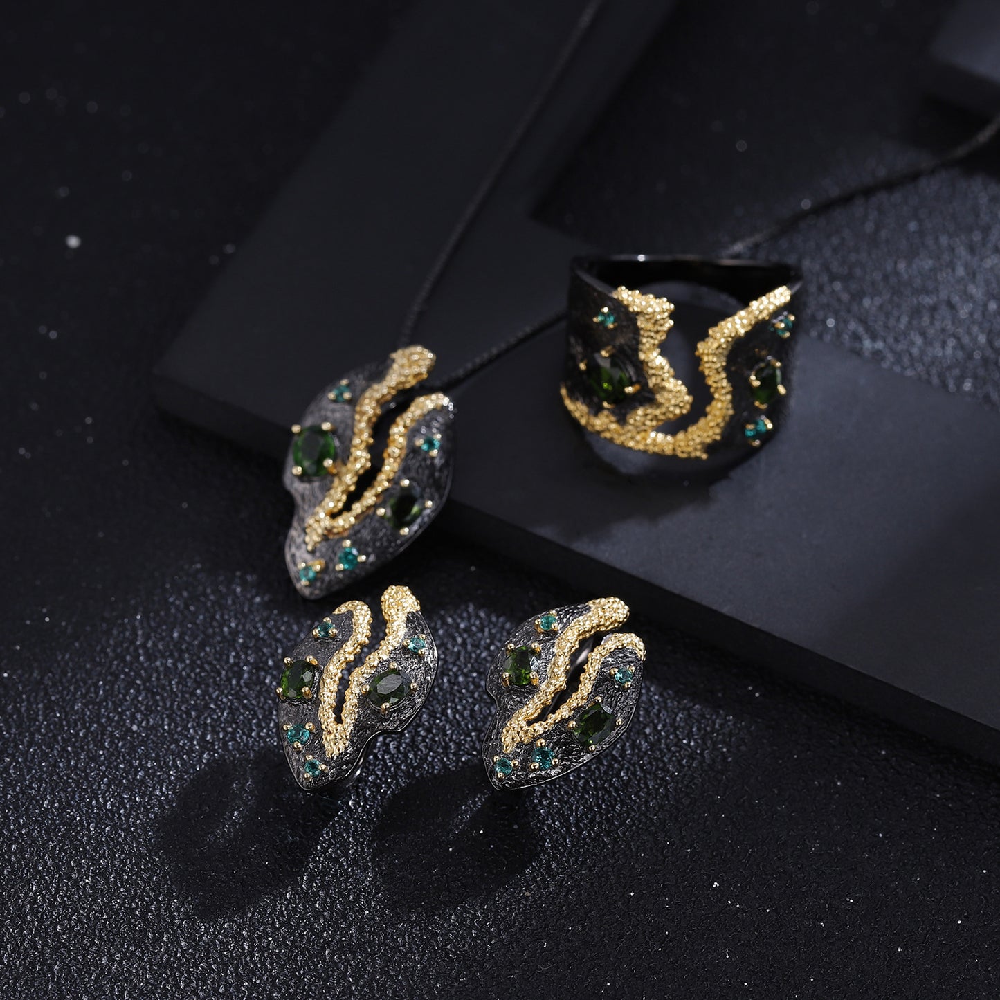 Natural colorful treasure ring