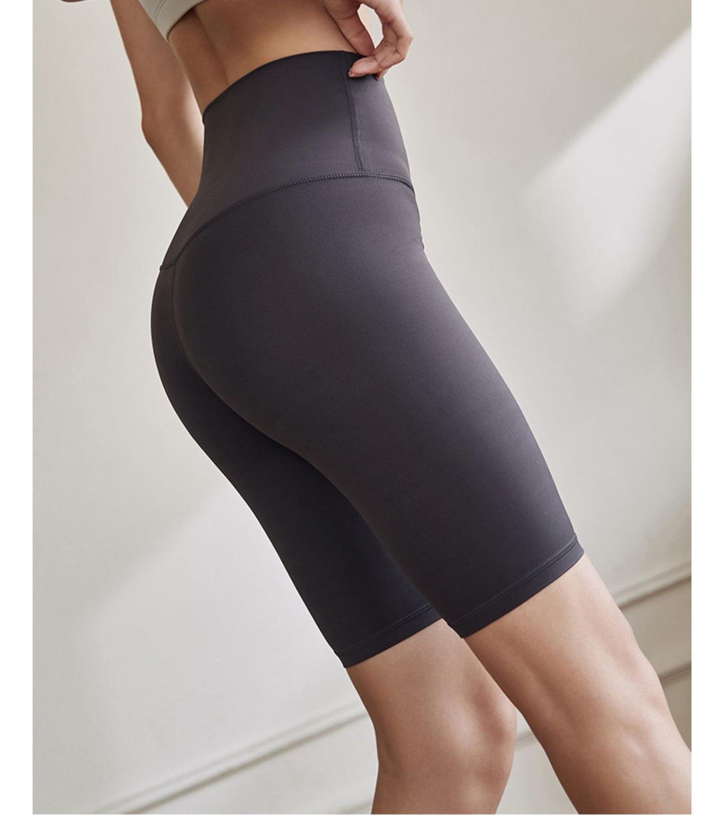 Quick drying exercise yoga shorts