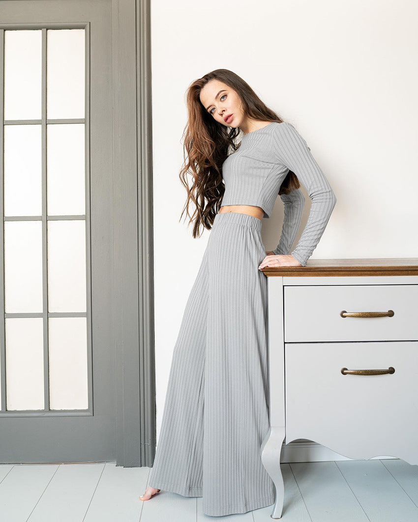 Long sleeved home suit