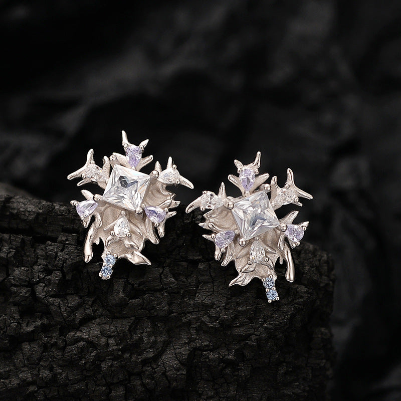 Snow zircon silver earrings