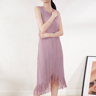 Women's pleated tassel dress